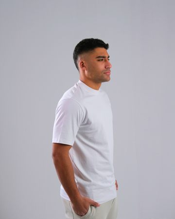 BAZIC T-shirt