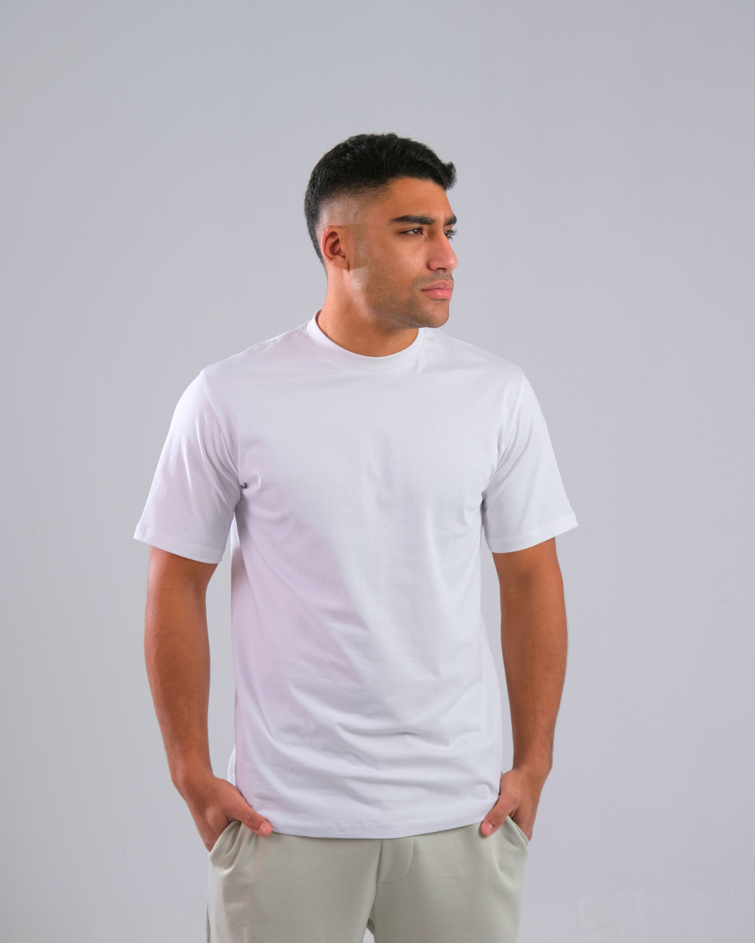 BAZIC T-shirt