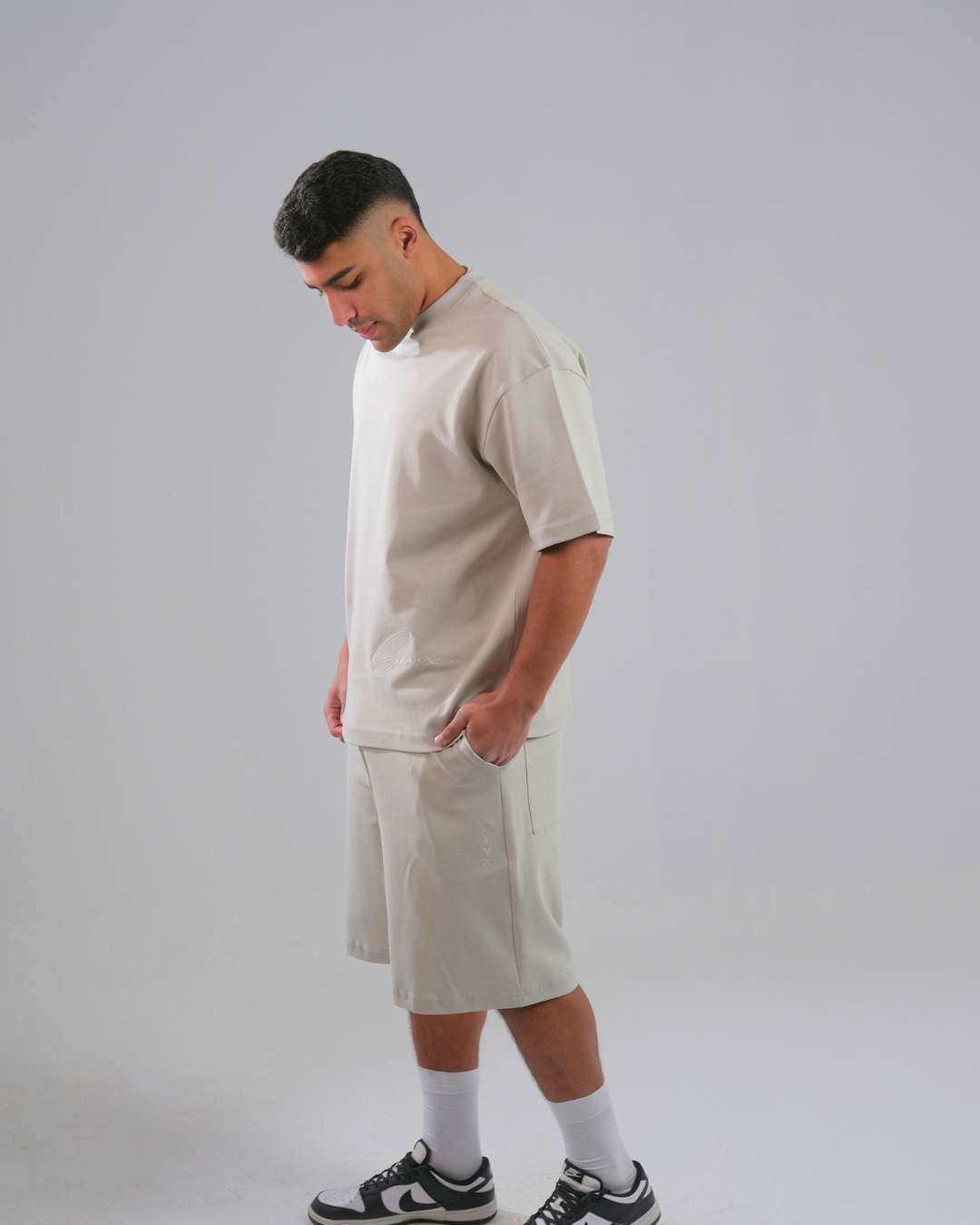 Fit Tee And Short Signature