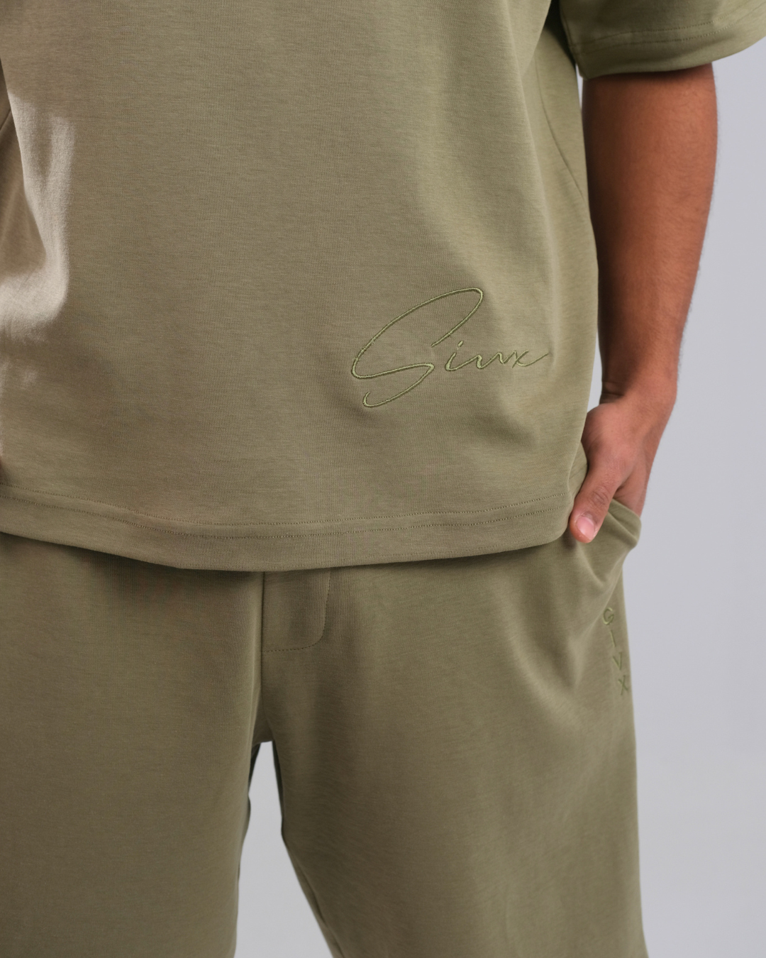 Fit Tee And Short Signature OLIVE