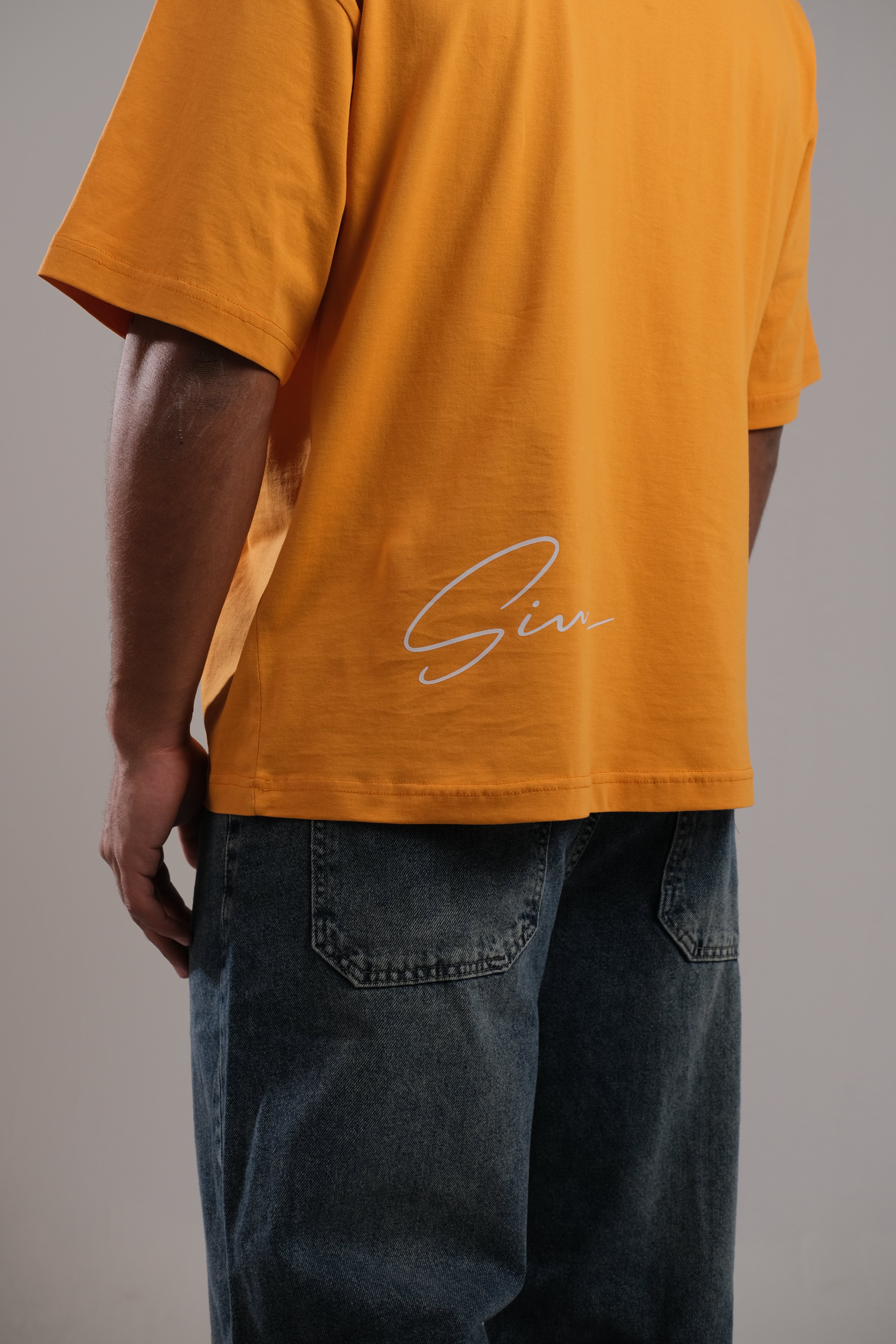 Signature T shirt 002