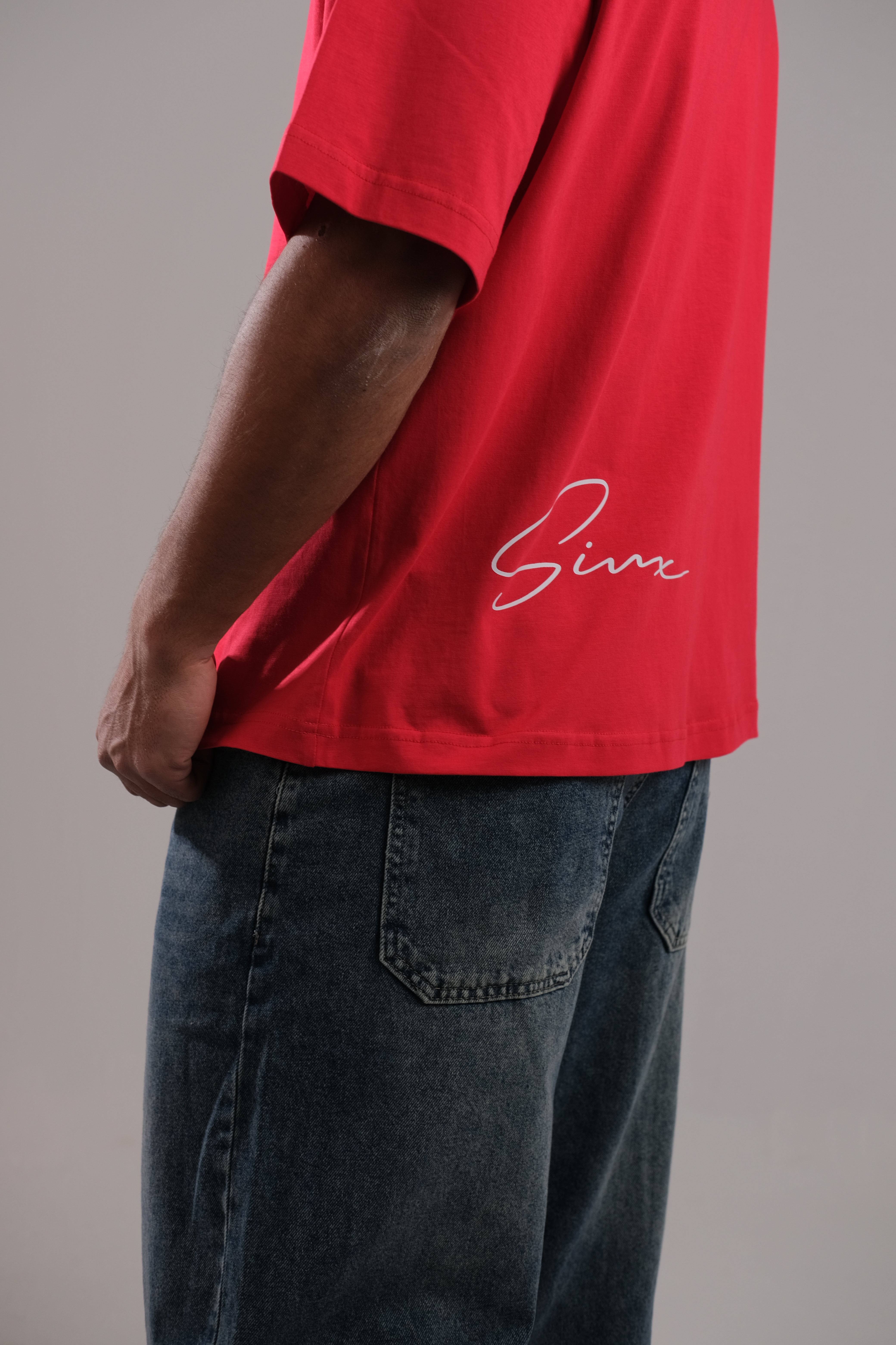 Red Tee