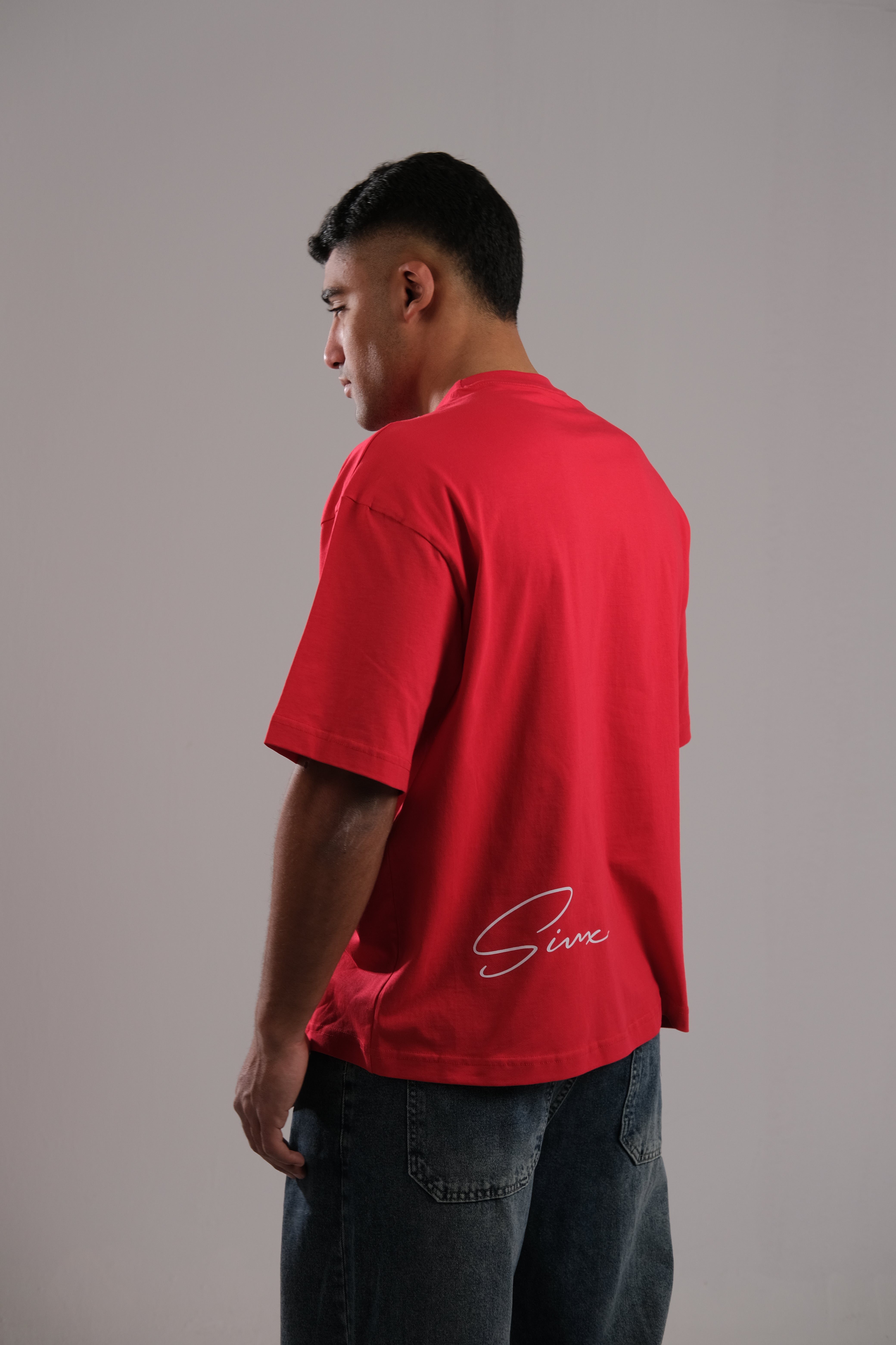 Red Tee
