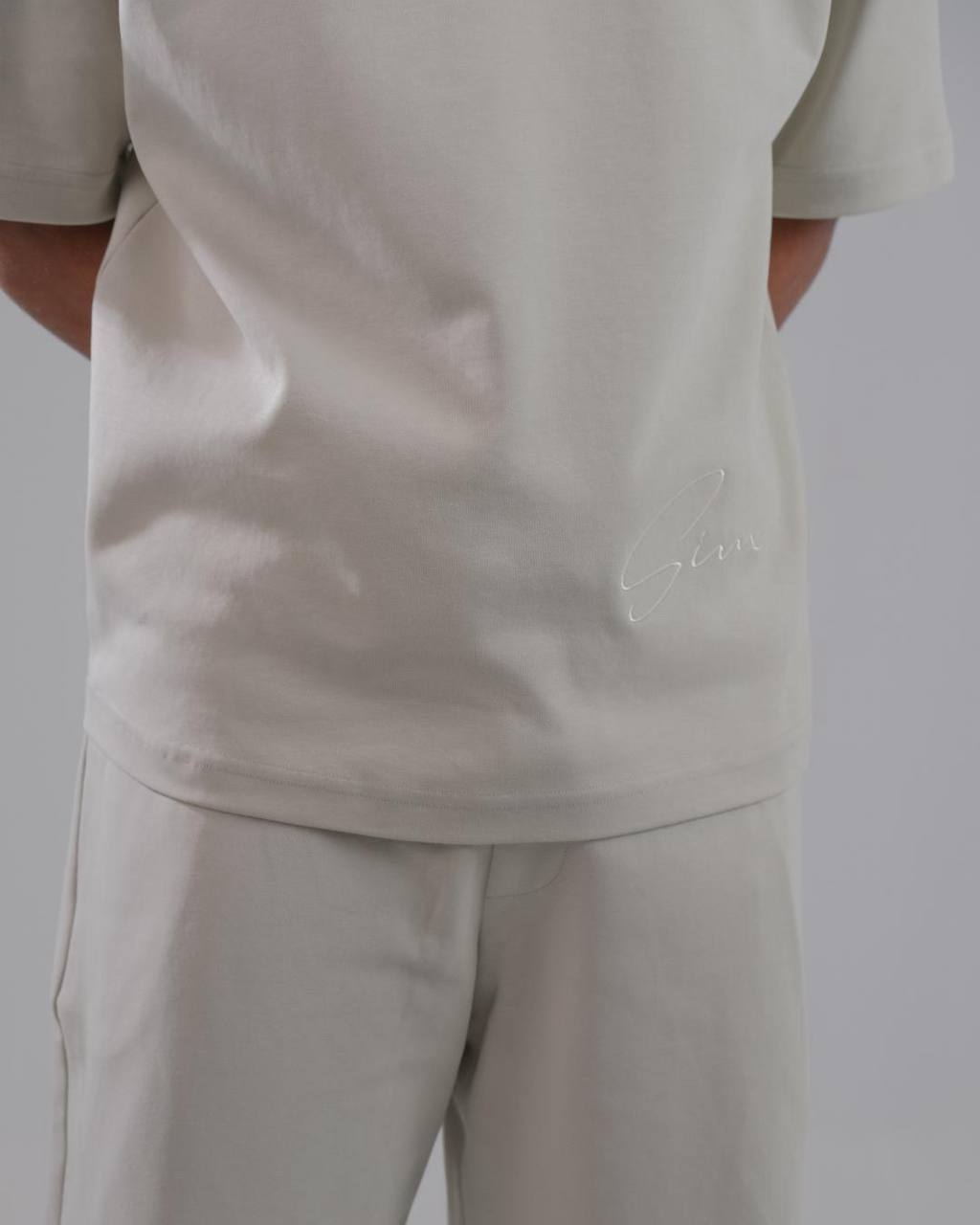 Signature T shirt